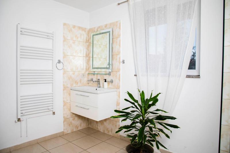 Random House - image 13
