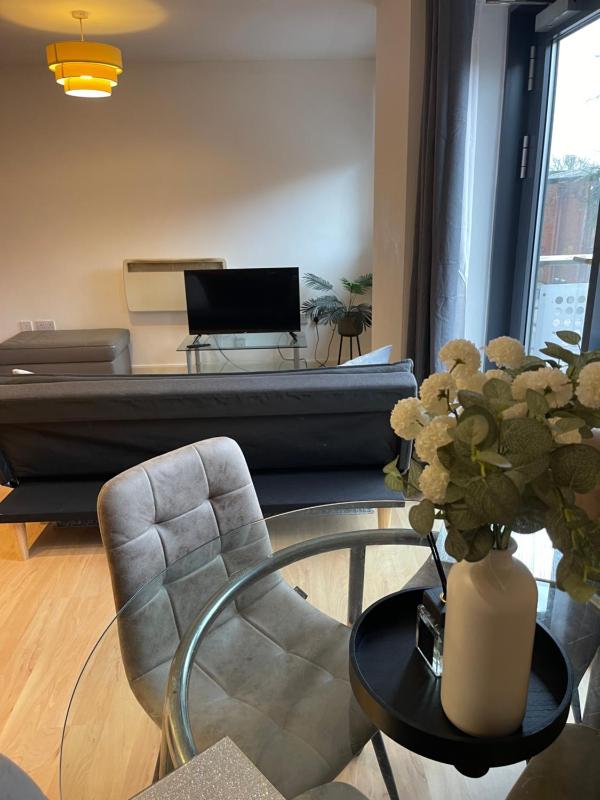 Empire Serviced Apartments - image 19