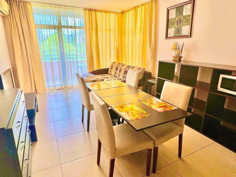 Grand Kamelia Holiday Apartments Sunny Beach - image 2