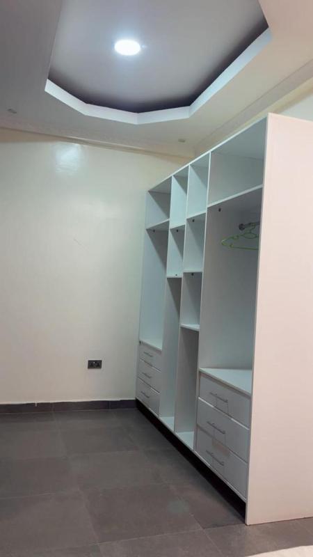 Gratien apartment - image 7