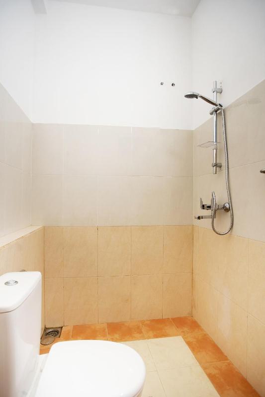 75 Inn Madiha - image 7
