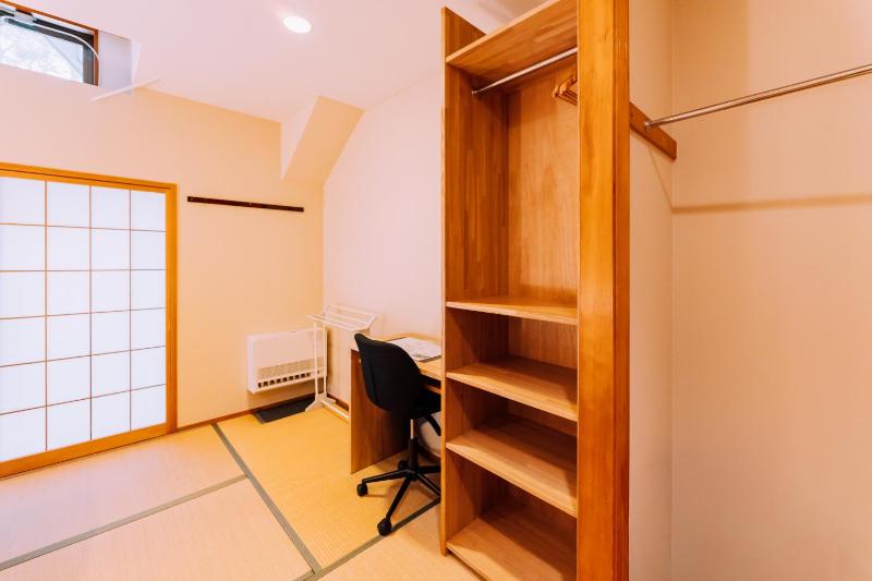 Double Black Hotel - image 36