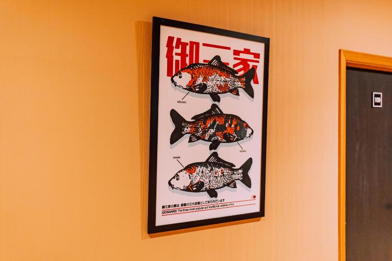 Double Black Hotel - image 19