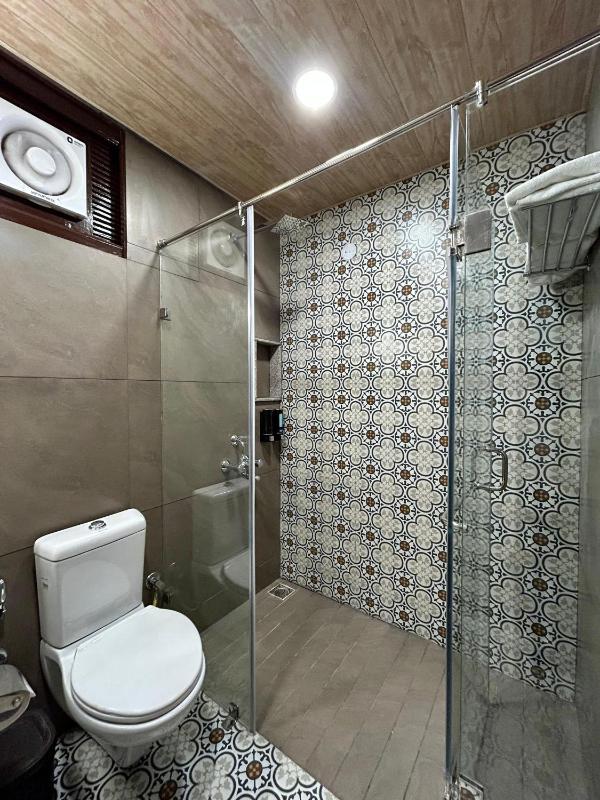 The Mall Ethos - On Mall Road - Kitchen - Sleeps 4 - image 15