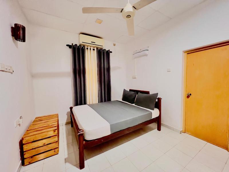 Edward's Bungalow - image 2