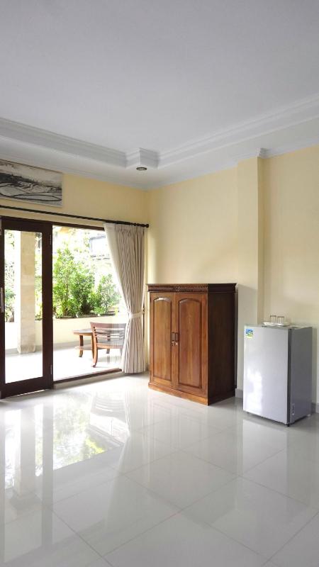Ubud Wins Bungalow - image 11