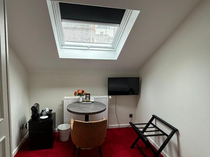 La Bourse Hotel - image 6