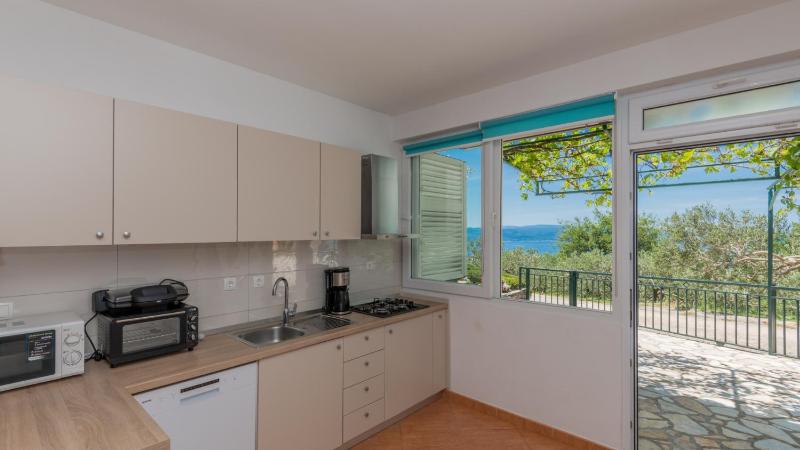 Villa Radic - Makarska by Villas Guide - image 8