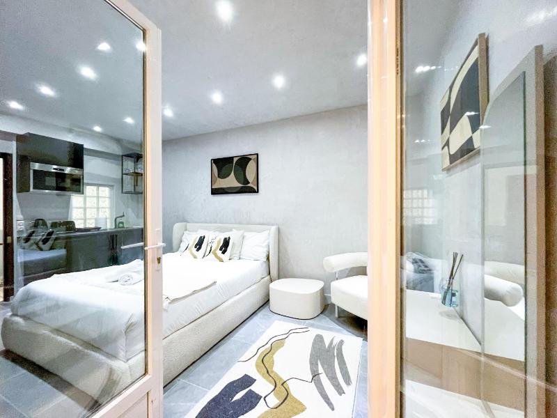 UrbanFlat 11 - Grand Studio Pereire Wagram - Champs-Elysees - image 15