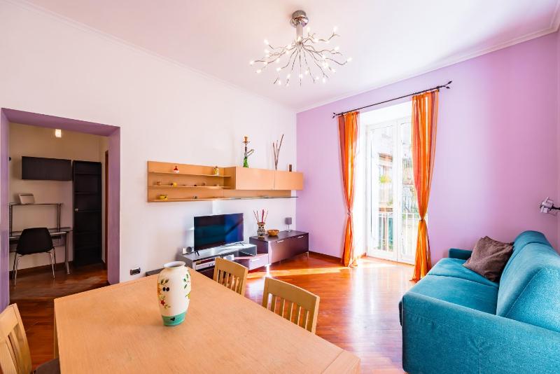 Montesanto Flow Flat by Napoliapartments - image 1