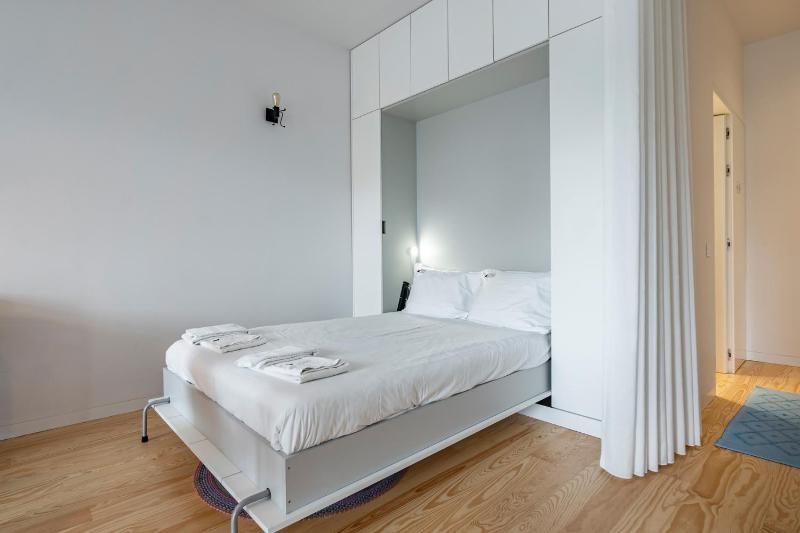 Nomad's Lux - Almada Apartments Porto - image 9