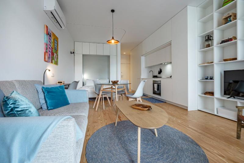 Nomad's Lux - Almada Apartments Porto - image 11