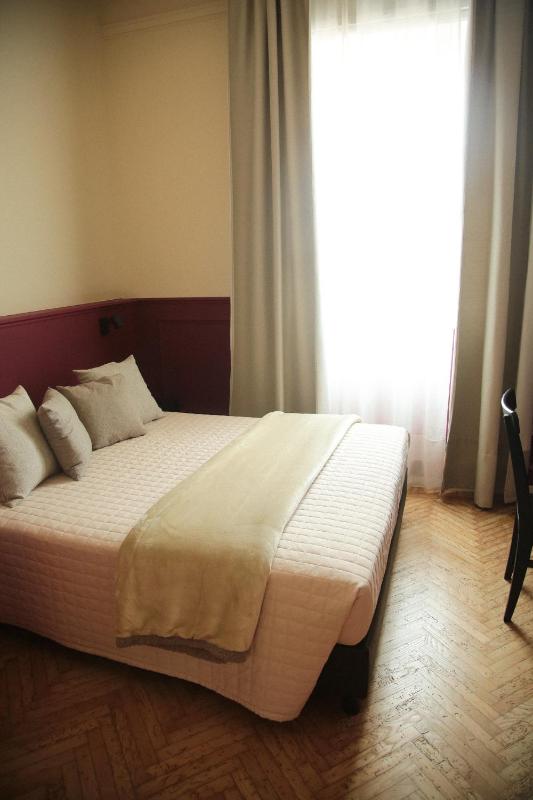 Albergo Garisenda con terrazza panoramica sulle Due Torri - image 15
