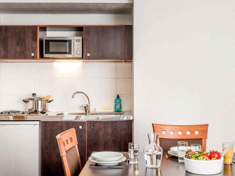 One-Bedroom Apartment (4 Adults) image 3