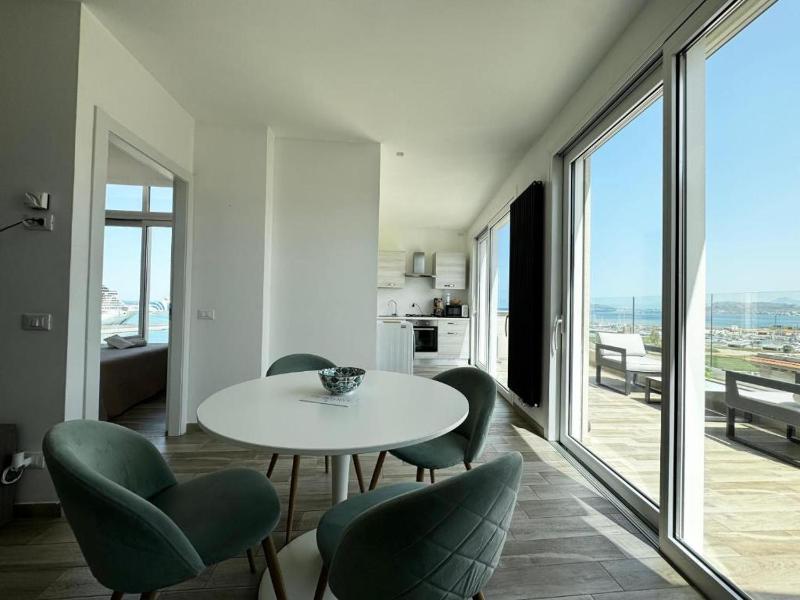 Marina Rooftop Exclusive View - image 2