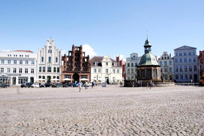 Grüne Idylle in Wismar-Altstadt - ABC352 - image 3