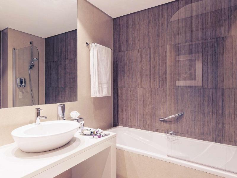 Privilege Double Room image 3