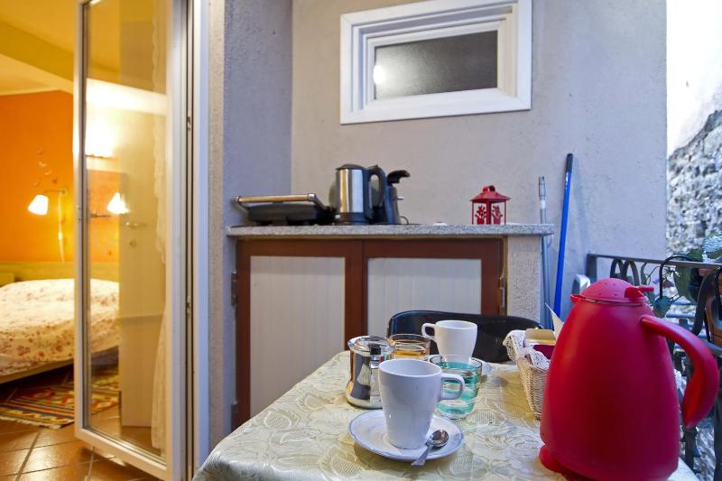 Double Room with Private Bathroom image 4