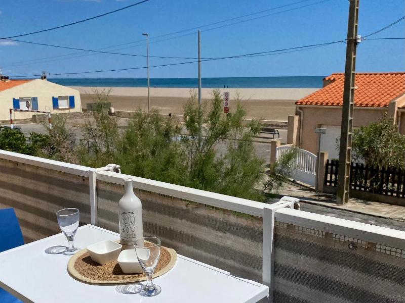 Joli appartement avec vue mer climatisé et wifi - image 1