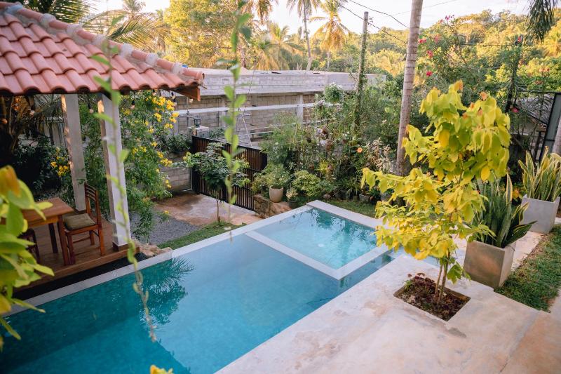 Brown Birds Villa - image 47