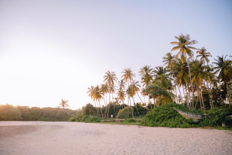Sunset view Beach villa - image 15