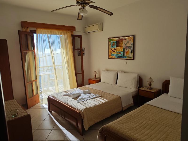 Avlonitis Rooms - image 17