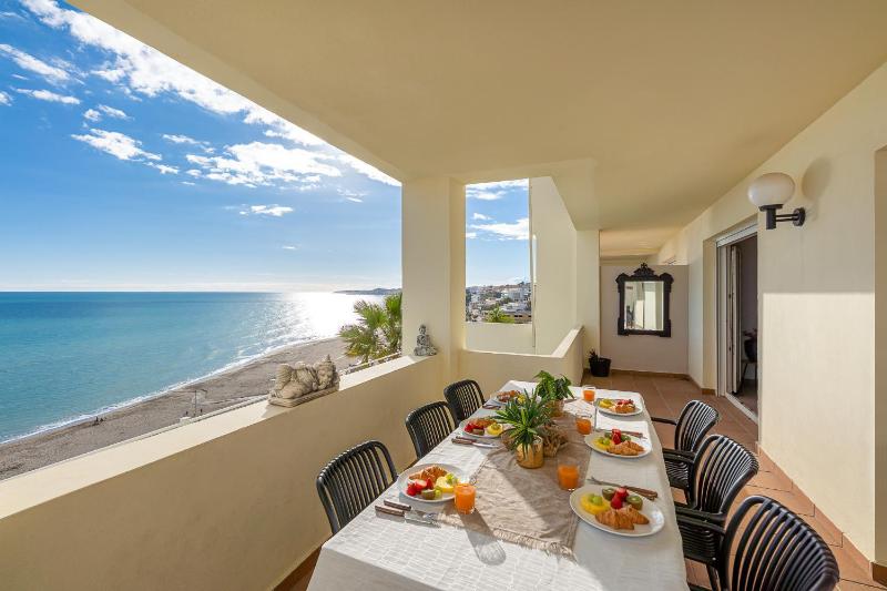 797 HOLIDAY RENTALS - El Balcon de Benalmadena - image 6
