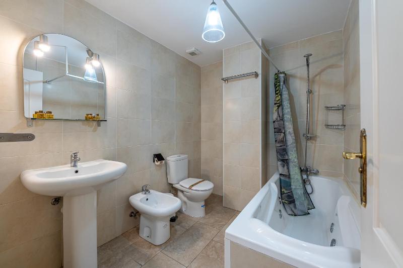 797 HOLIDAY RENTALS - El Balcon de Benalmadena - image 3
