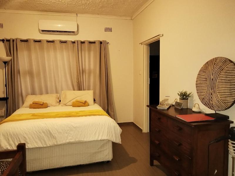 Victoria Falls African Guest House - image 5