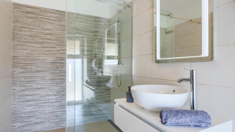 Villa RIA by Villas guide - image 34