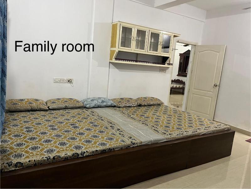 Vrindhavan stay and rooms - image 8