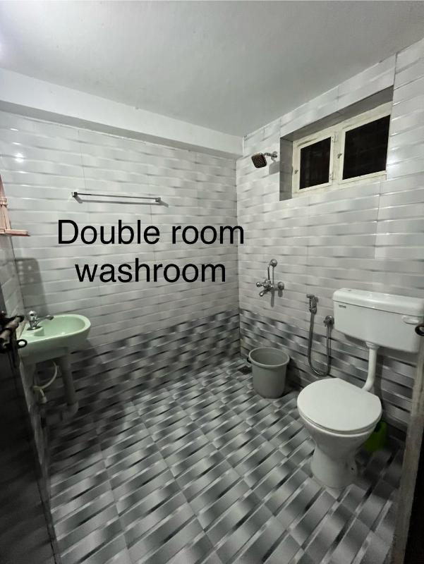Vrindhavan stay and rooms - image 6
