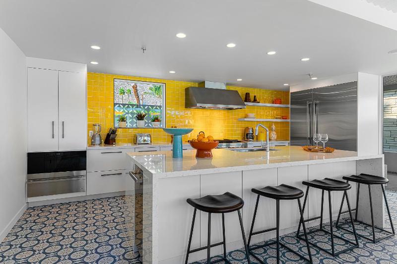 Limon Palm Springs A Luxury Boutique Hotel - image 9