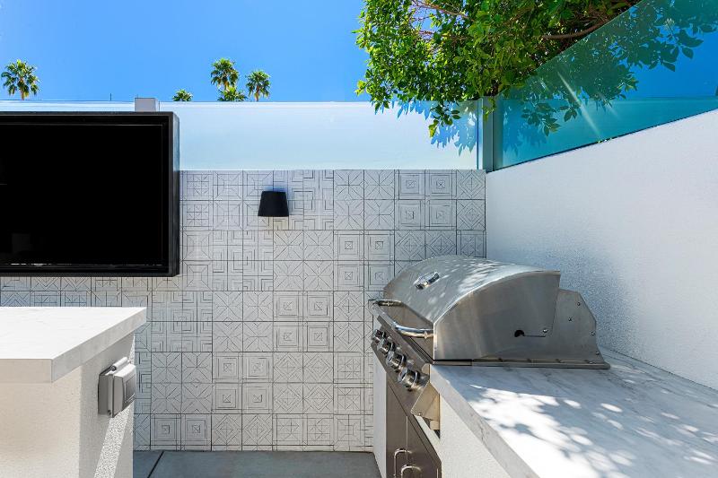 Limon Palm Springs A Luxury Boutique Hotel - image 32