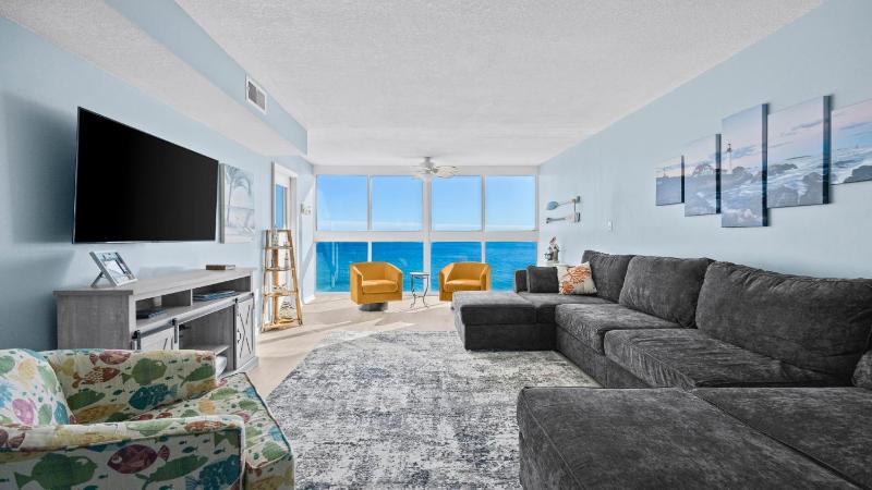 Edgewater West 82 - image 13