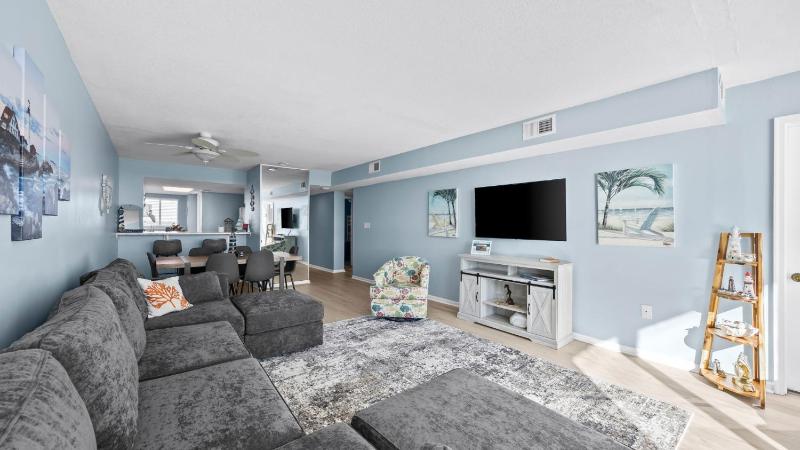 Edgewater West 82 - image 11