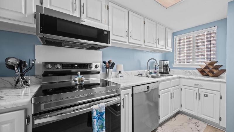 Edgewater West 82 - image 26