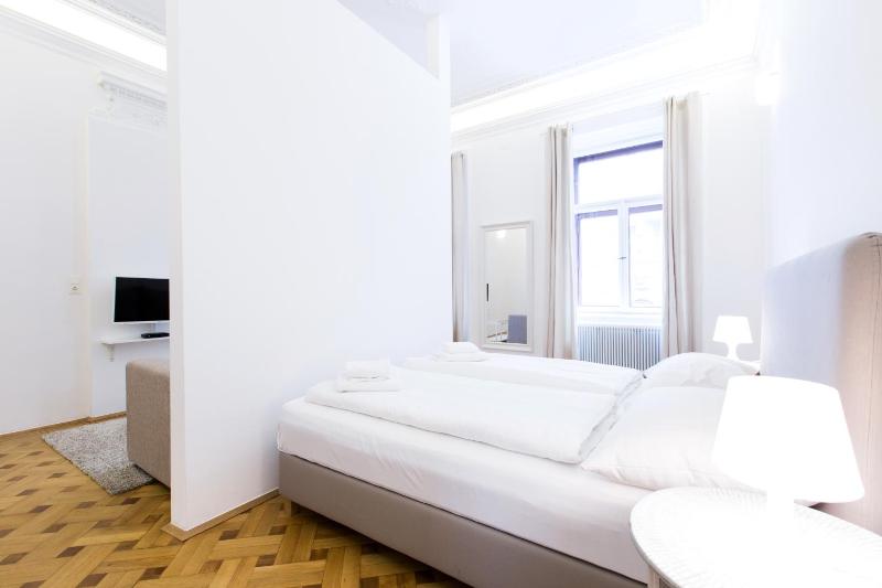 Superior Apartment No. 11D image 4