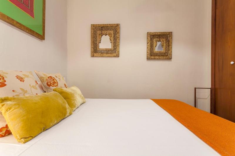 Single Room image 3