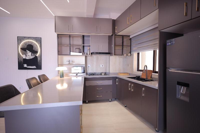 Heritage Residences Muyenga-The Grey Lounge 2BR - image 2