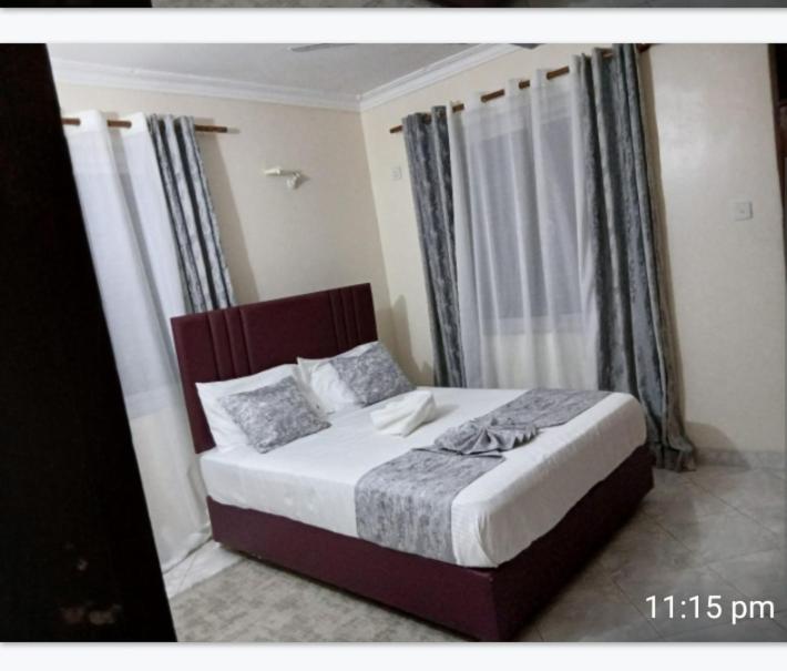Ahadi homes - image 10