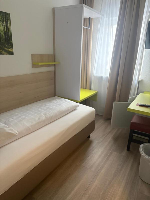 Hotel Falk - image 7