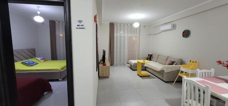 Sea View & Big Balcony- Spacious Modern Apt - Perla 2 - image 3