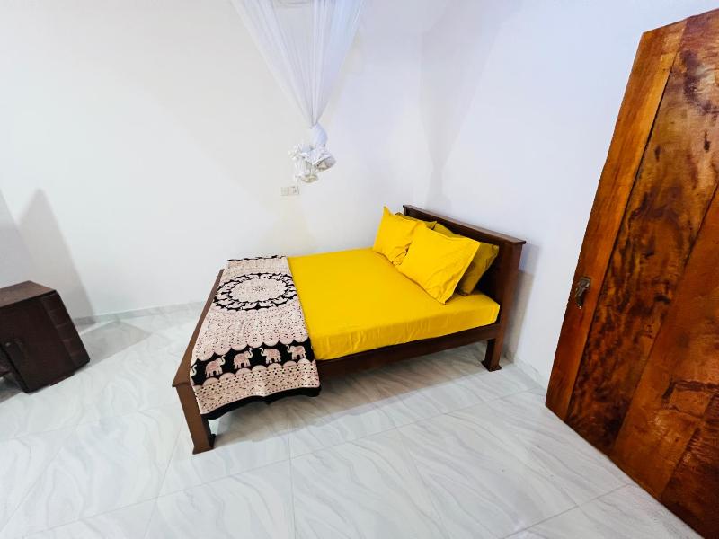 Blue wave homestay - image 5