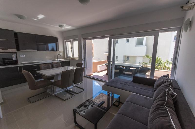 Villa TINA - image 6