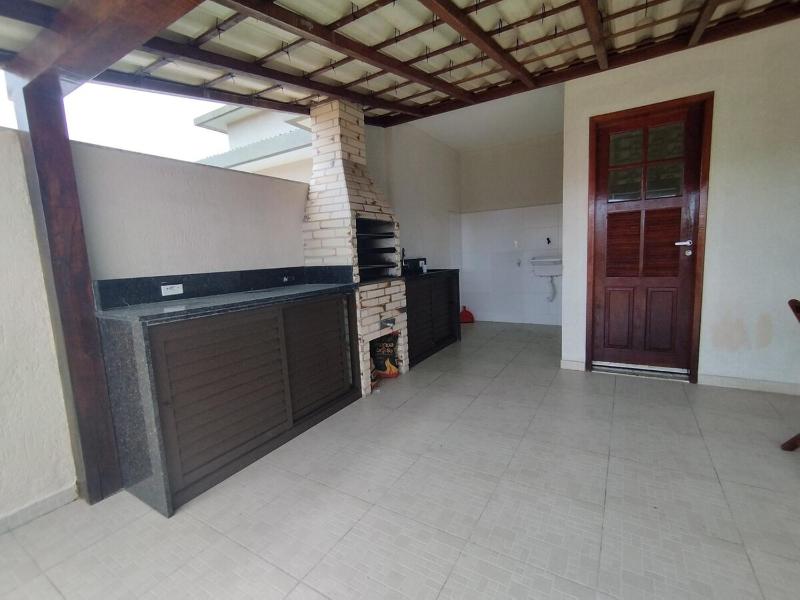 Apartamento duplex 350 metros da praia do Pero - image 26