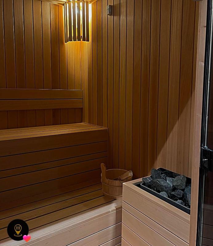 The HH Point - image 4