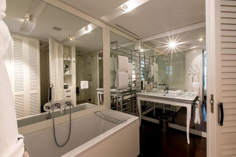 Prestige Suite image 4