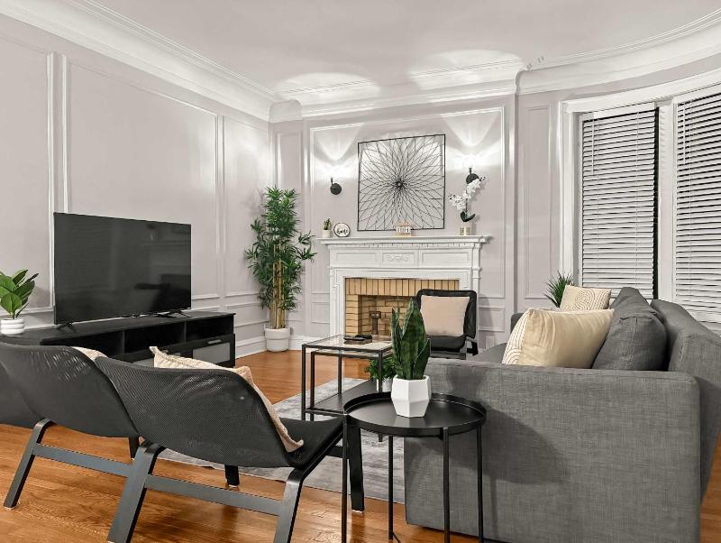 Spacious 4BR Retreat - Chase E1 - image 7