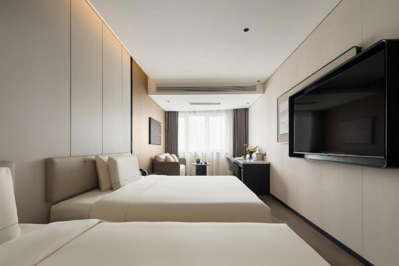 Atour Hotel Shanghai Bund Land Plaza - image 4
